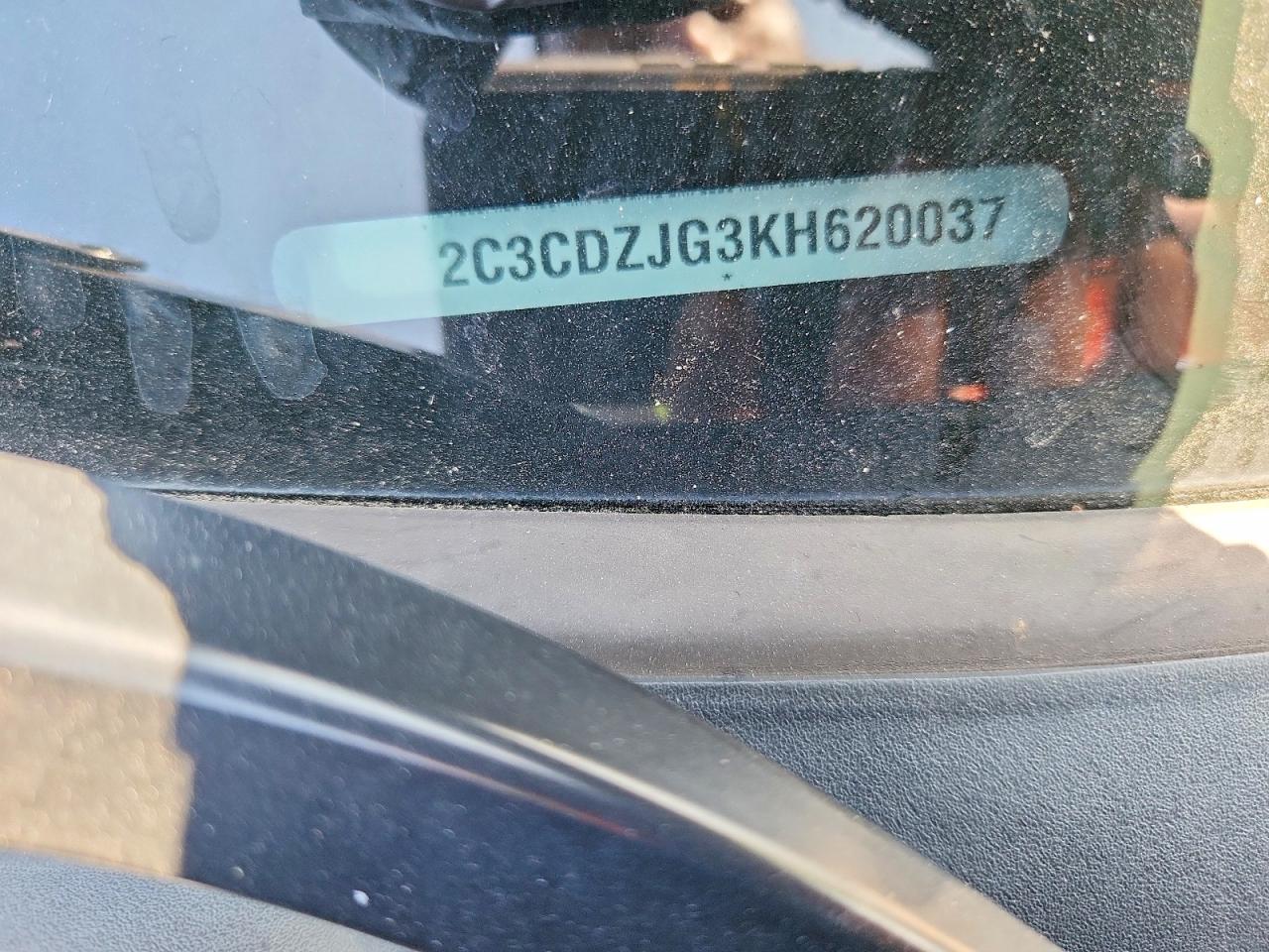 2C3CDZJG3KH620037 · 2019 DODGE CHALLENGER · 12/12