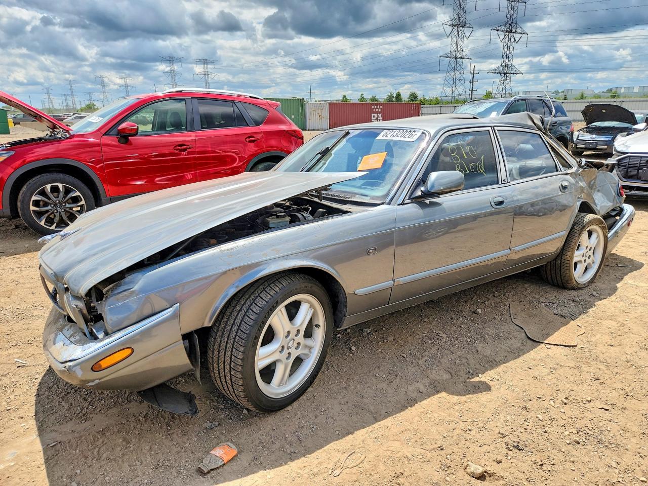 SAJDA12C32LF43893 · 2002 JAGUAR XJ