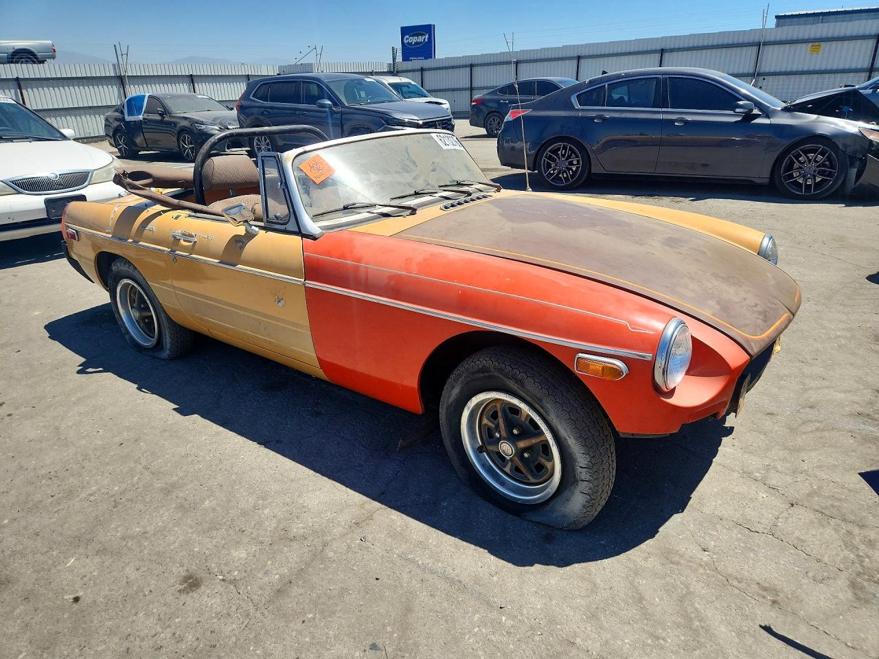 GHN5UH425190G · 1977 MG B · 4/12