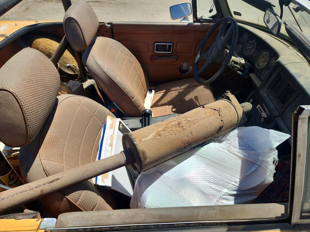GHN5UH425190G · 1977 MG B · 10/12