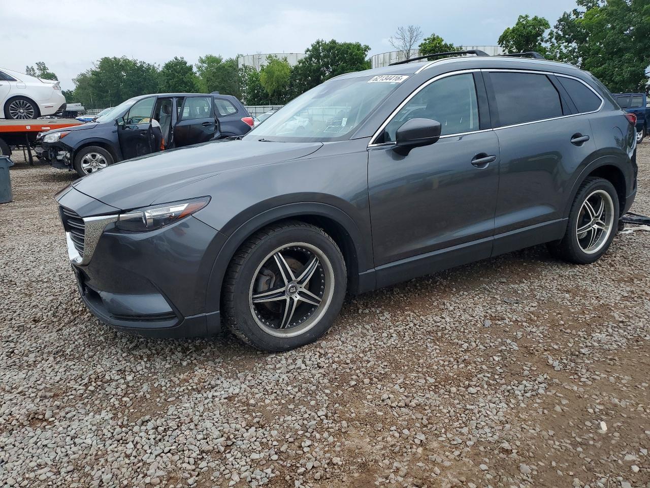 JM3TCBCY4J0223880 · 2018 MAZDA CX-9