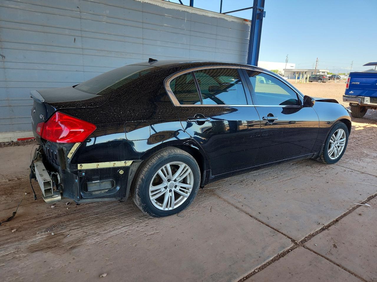 JN1CV6AR4BM405985 · 2011 INFINITI G37 SEDAN · 3/13