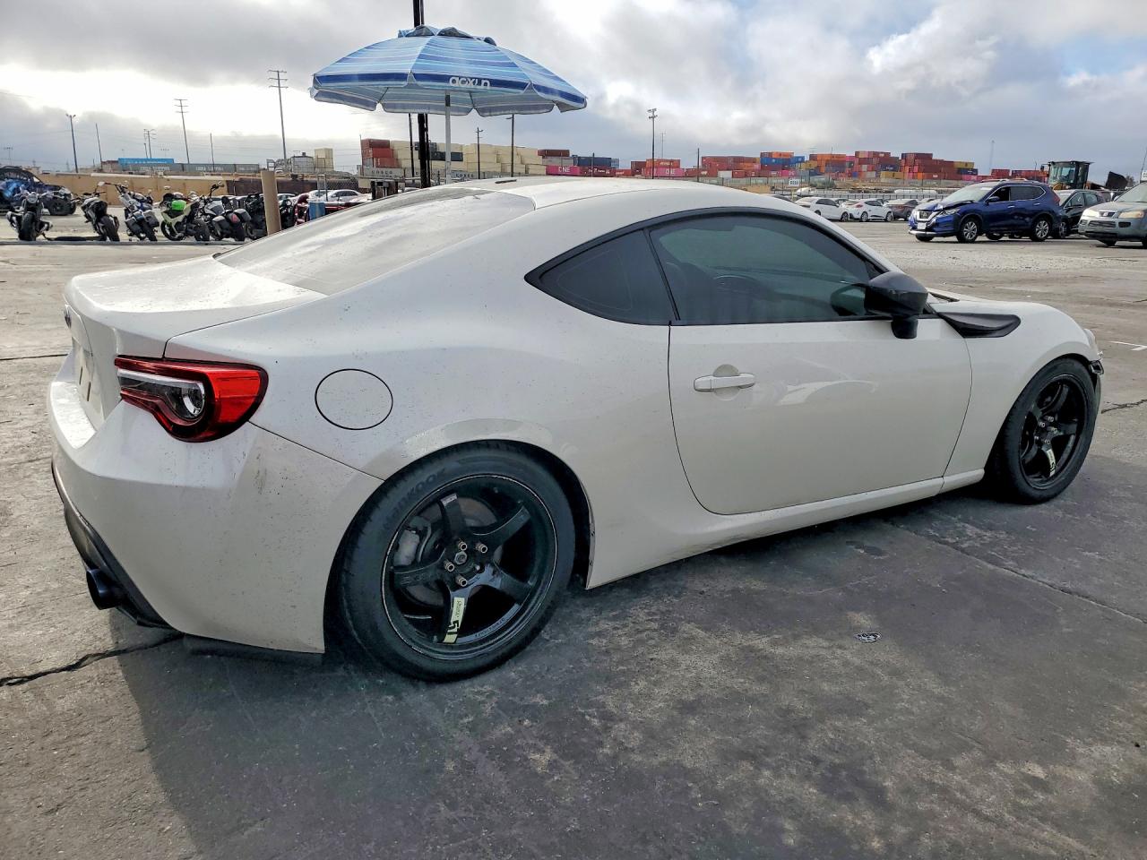 JF1ZNAA16G8700029 · 2016 SCION FR-S · 3/12
