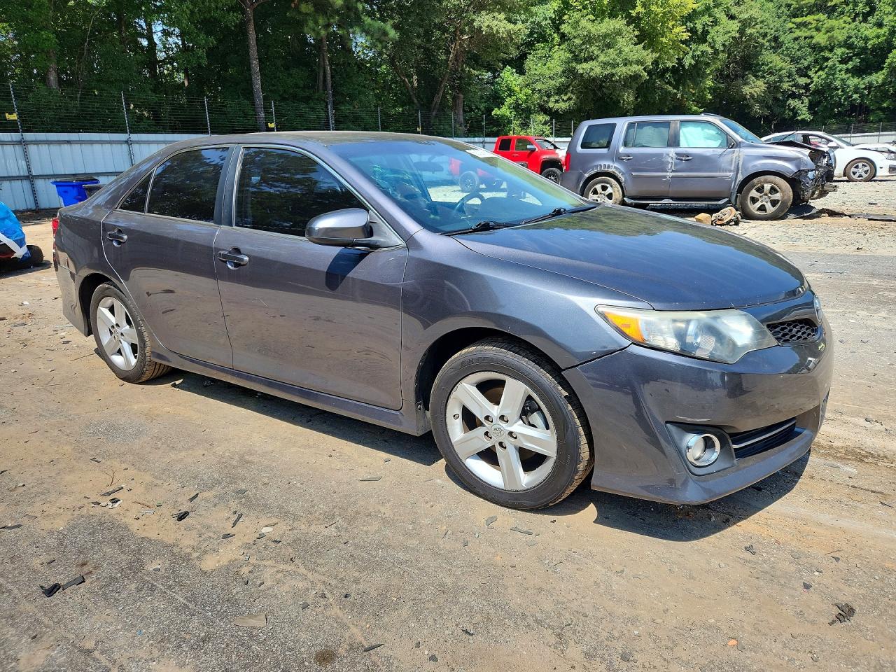 YV140MEK5G1289166 · 2014 TOYOTA CAMRY · 4/12