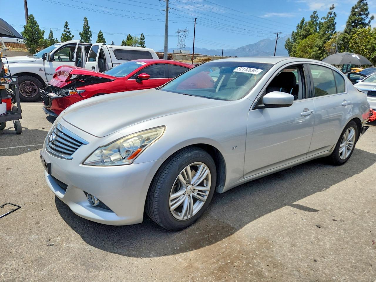 JN1CV6AP4FM500390 · 2015 INFINITI Q40