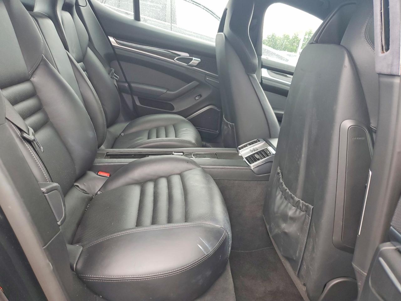 WP0AC2A76CL090857 · 2012 PORSCHE PANAMERA · 10/12