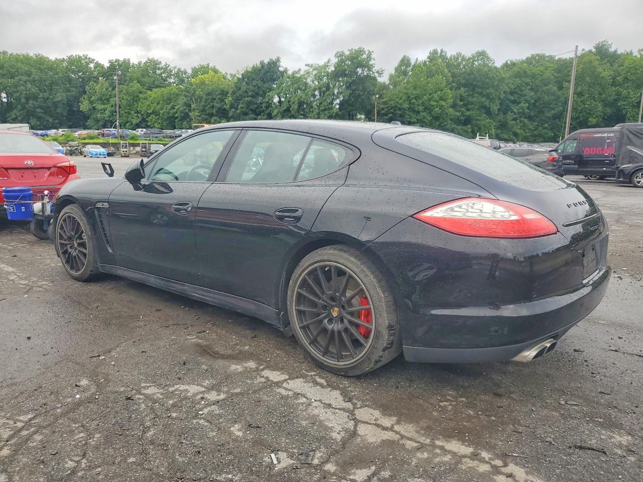 WP0AC2A76CL090857 · 2012 PORSCHE PANAMERA · 2/12