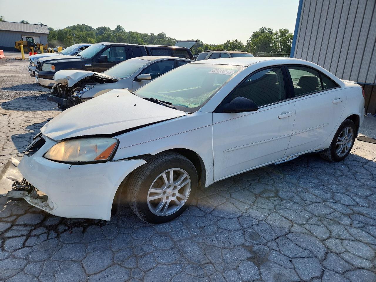 1G2ZG558364243239 · 2006 PONTIAC G6