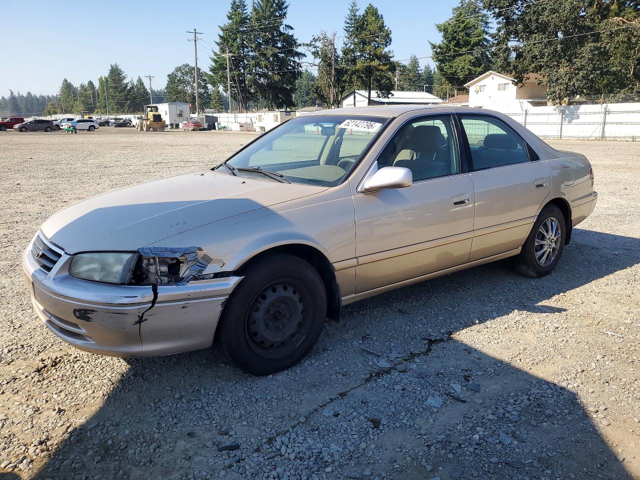 JT2BG22K3Y0530496 · 2000 TOYOTA CAMRY