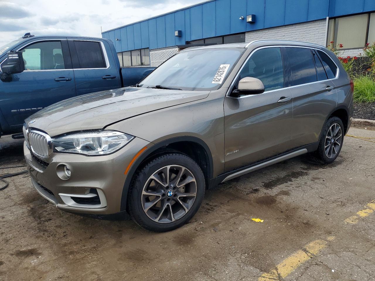 5UXKR0C58H0V67136 · 2017 BMW X5