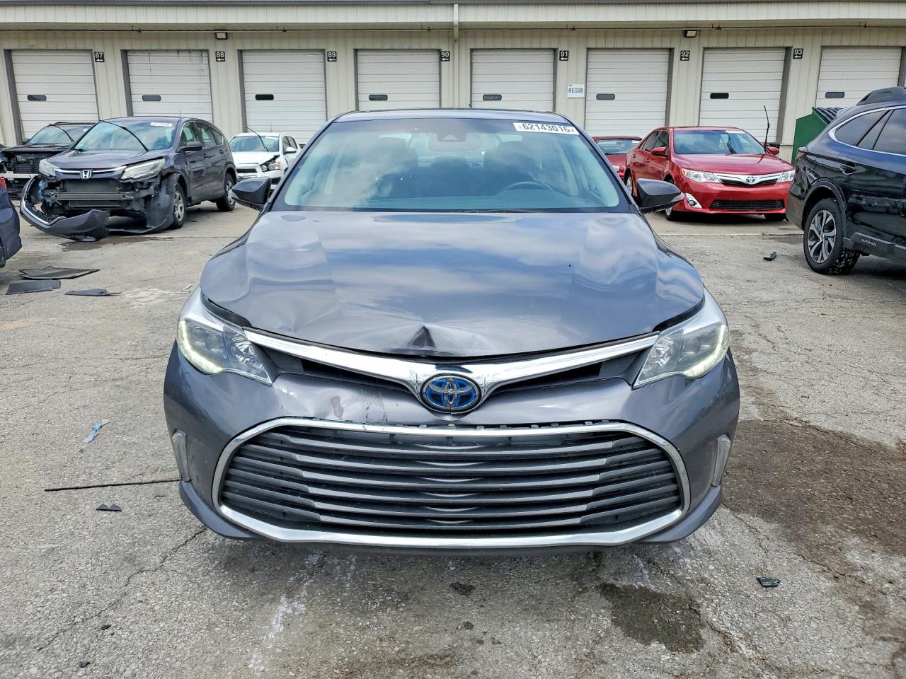 4T1BD1EB5JU062318 · 2018 TOYOTA AVALON HYBRID · 5/12