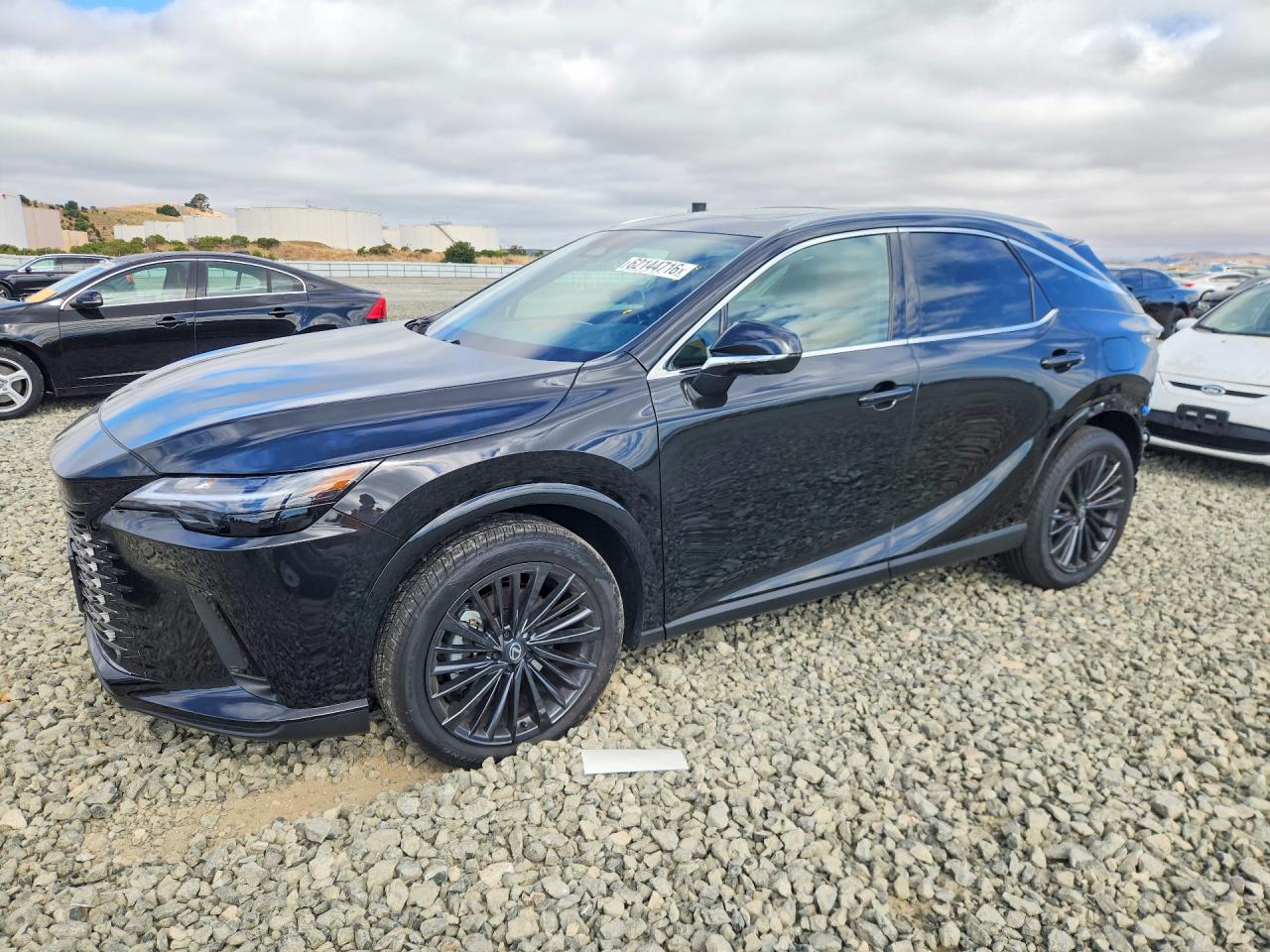 2T2BAMCA8TC127554 · 2026 LEXUS RX 350