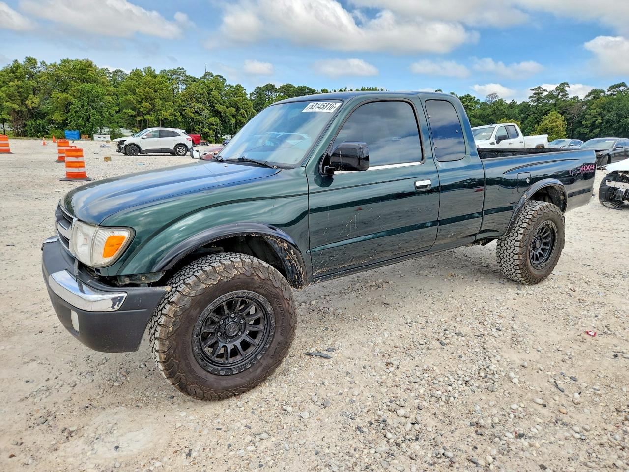 4TAWM72NXYZ647234 · 2000 TOYOTA TACOMA
