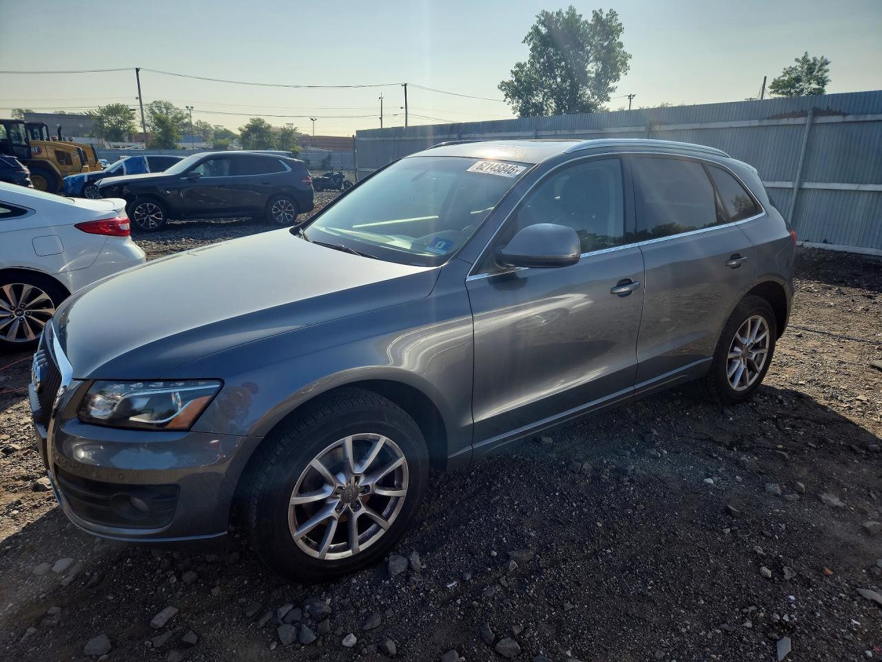 WA1LFAFP2CA123068 · 2012 AUDI Q5
