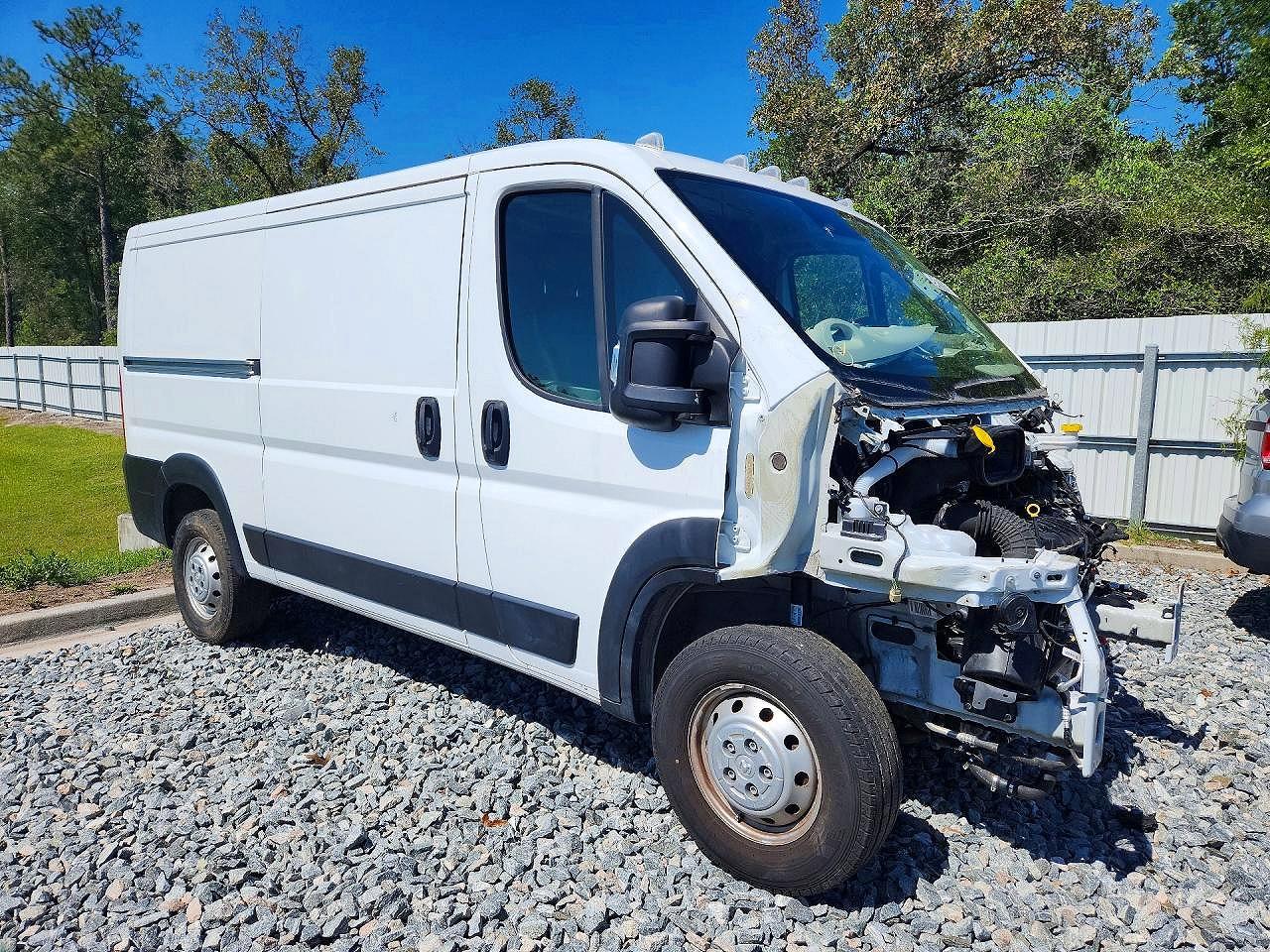 3C6LRVVG0SE513241 · 2025 RAM PROMASTER 2500 · 4/14