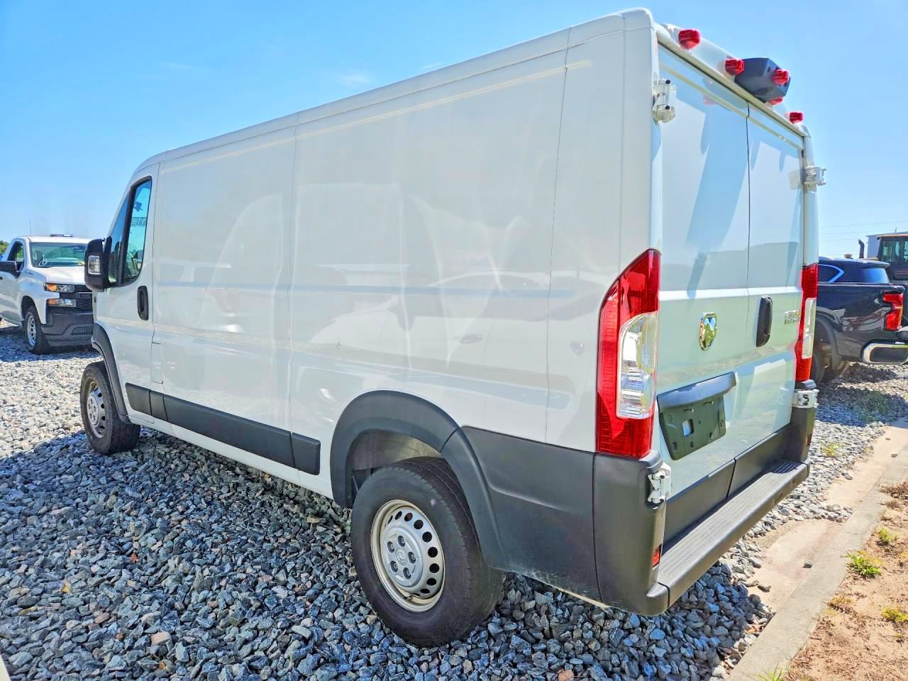 3C6LRVVG0SE513241 · 2025 RAM PROMASTER 2500 · 2/14