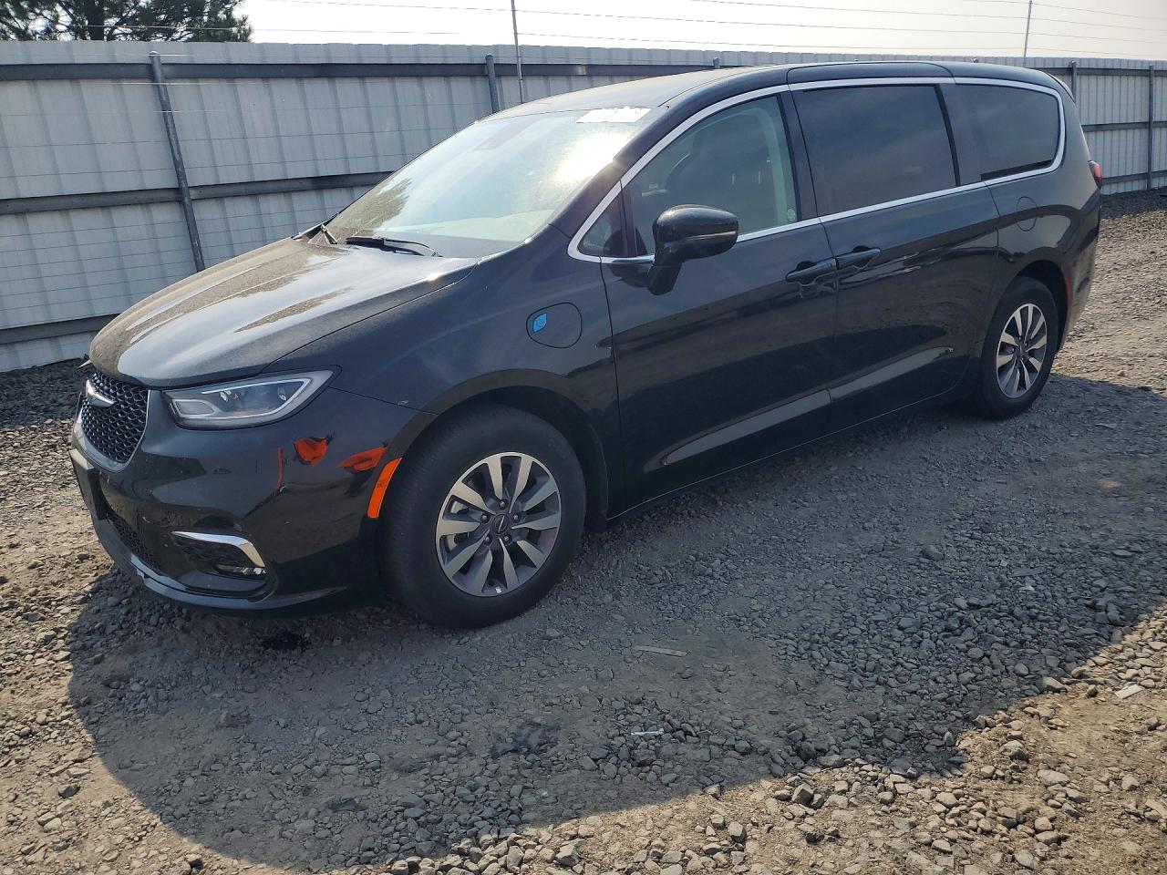 2C4RC1S76RR137638 · 2024 CHRYSLER PACIFICA