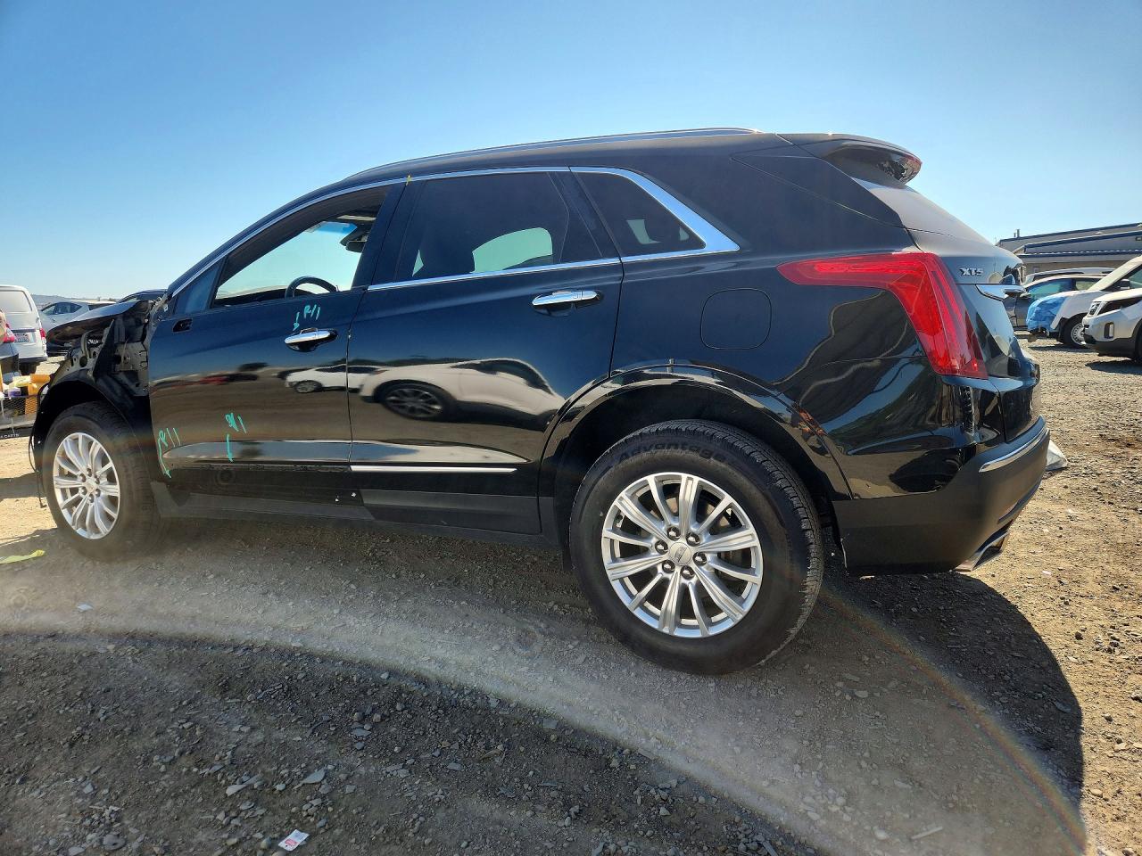 1GYKNARS9KZ261690 · 2019 CADILLAC XT5 · 2/14