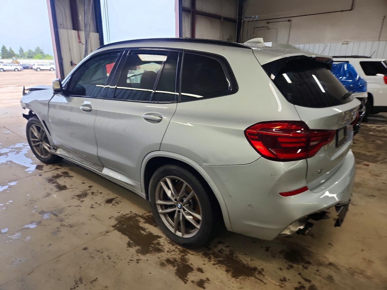 5UXTY9C00M9E27770 · 2021 BMW X3 · 2/12