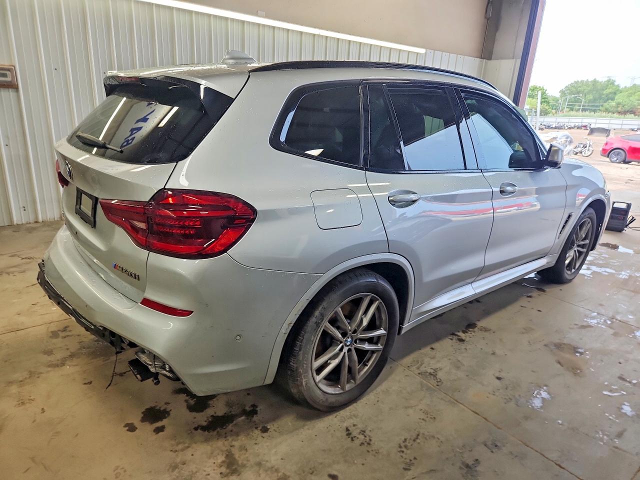 5UXTY9C00M9E27770 · 2021 BMW X3 · 3/12