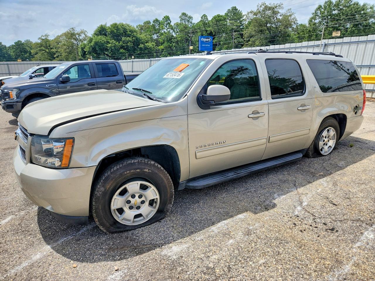 1GNSCJE09ER220505 · 2014 CHEVROLET SUBURBAN