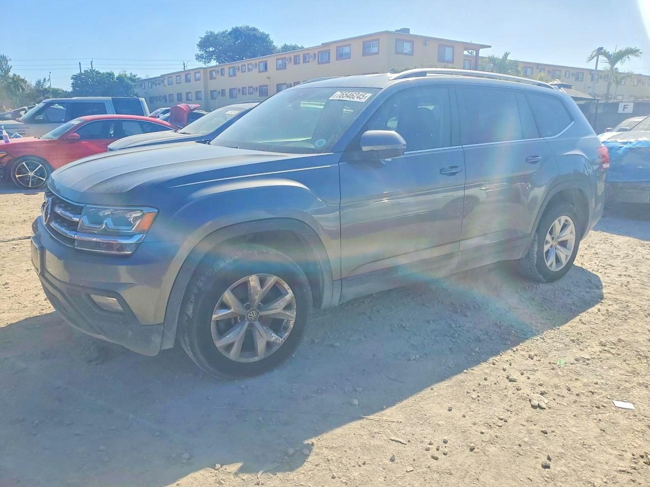 1V2UR2CA1KC540819 · 2019 VOLKSWAGEN ATLAS