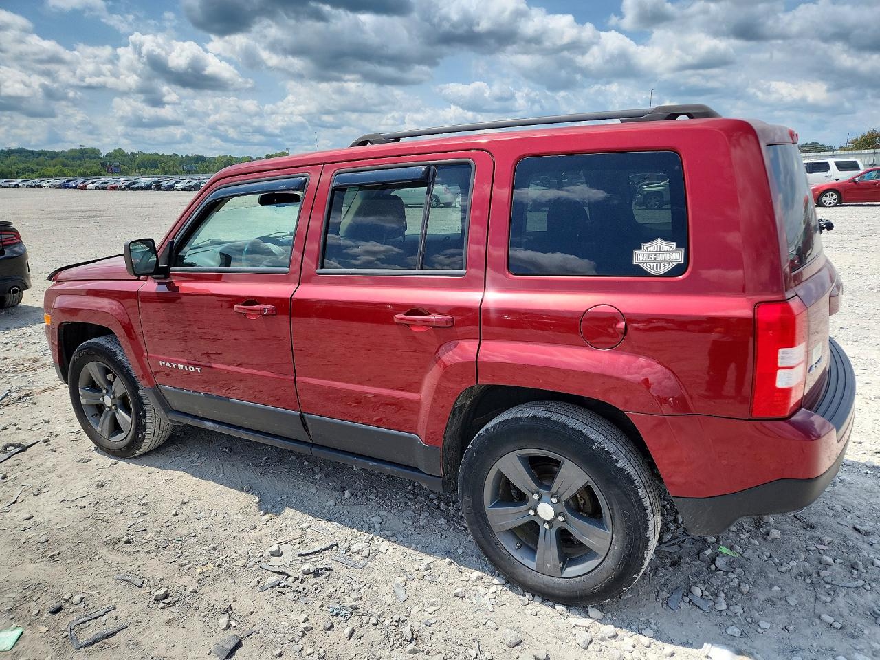 1C4NJRBB0HD104126 · 2017 JEEP PATRIOT · 2/13