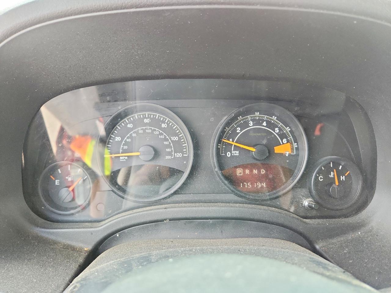 1C4NJRBB0HD104126 · 2017 JEEP PATRIOT · 9/13