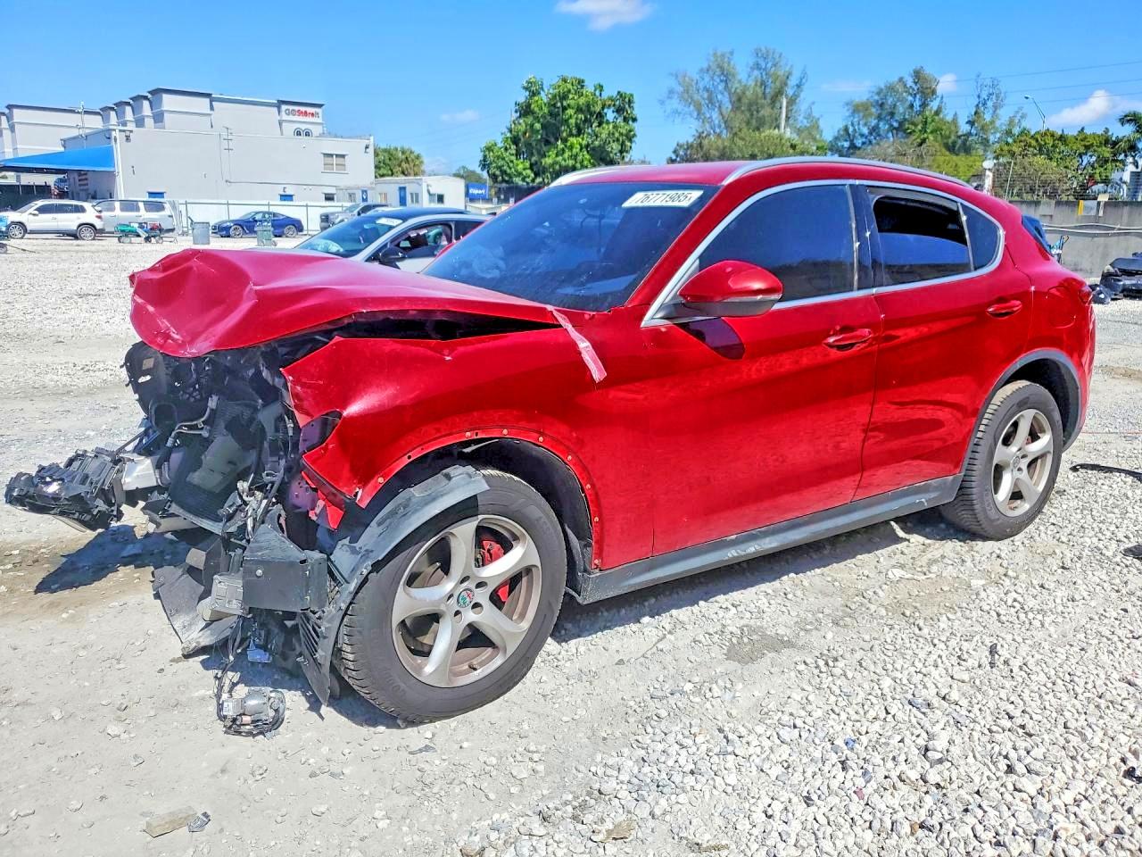 ZASFAKAN3J7B81138 · 2018 ALFA ROMEO STELVIO