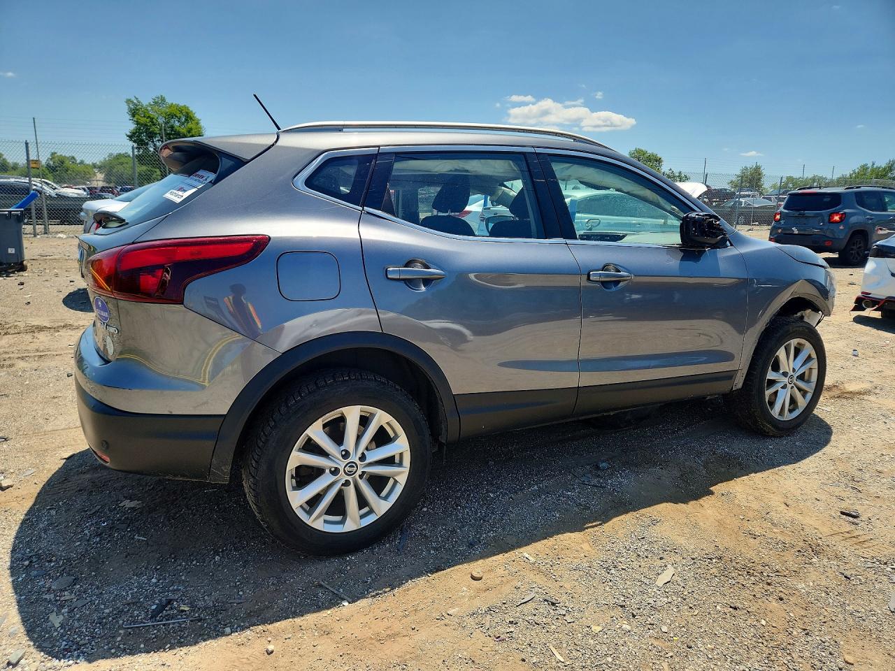 JN1BJ1CR0KW622204 · 2019 NISSAN ROGUE SPORT · 3/13
