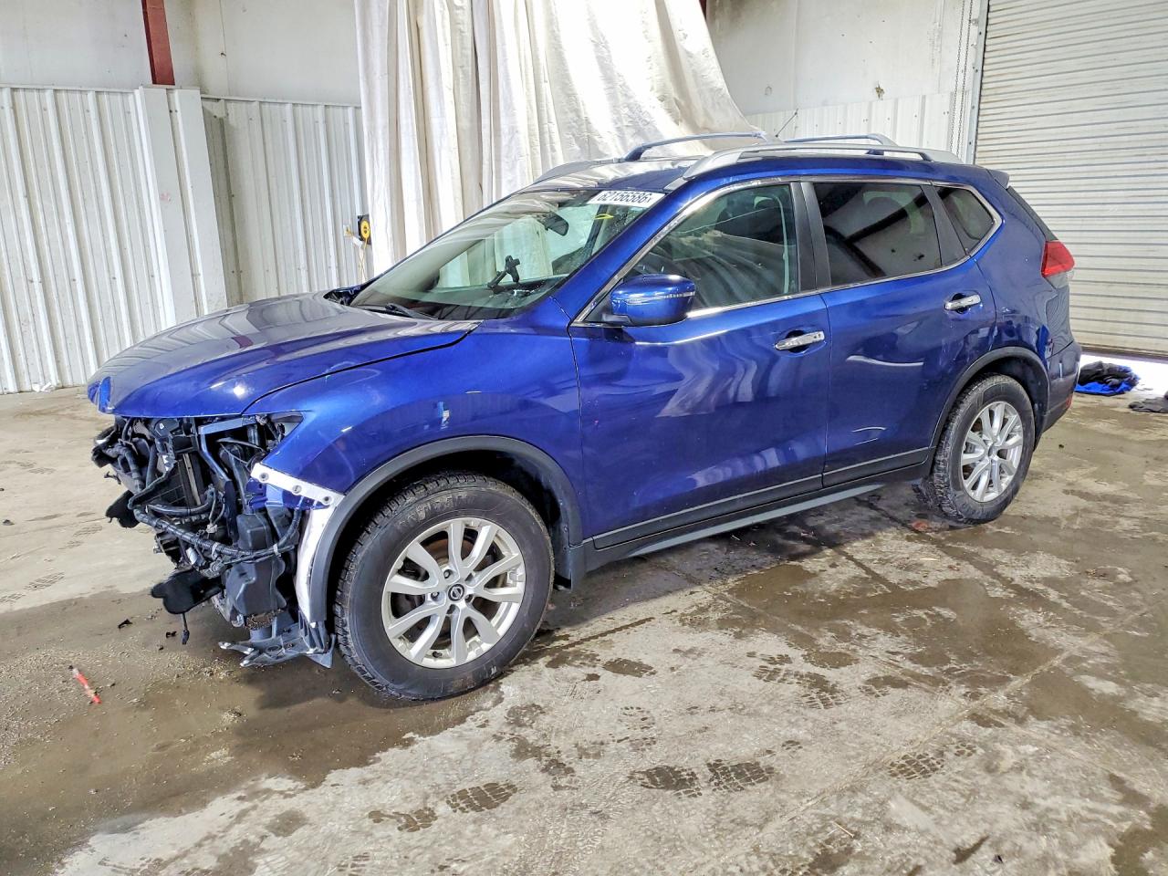 5N1AT2MVXHC811811 · 2017 NISSAN ROGUE