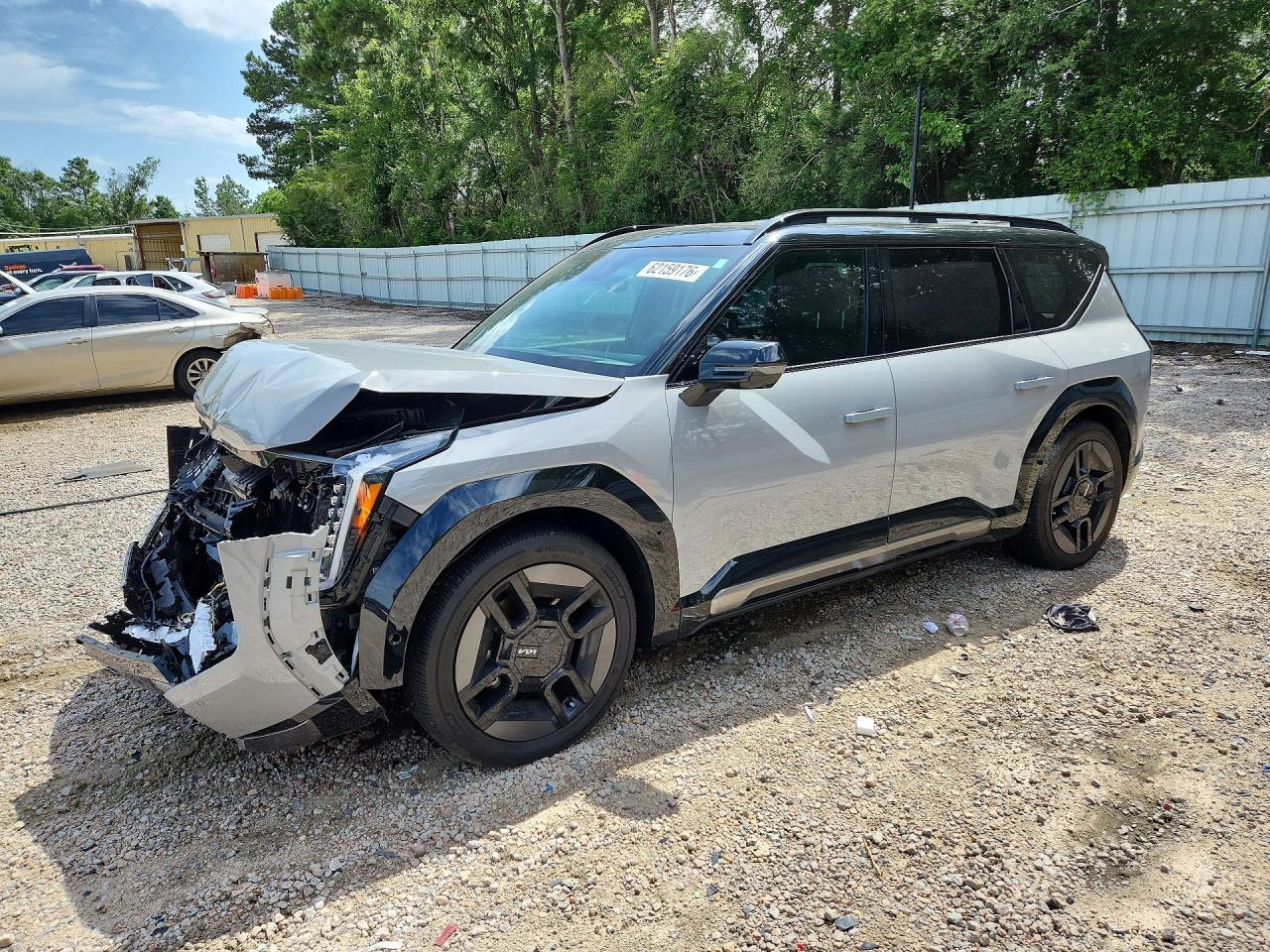 5XYAEFS59TG008663 · 2026 KIA EV9