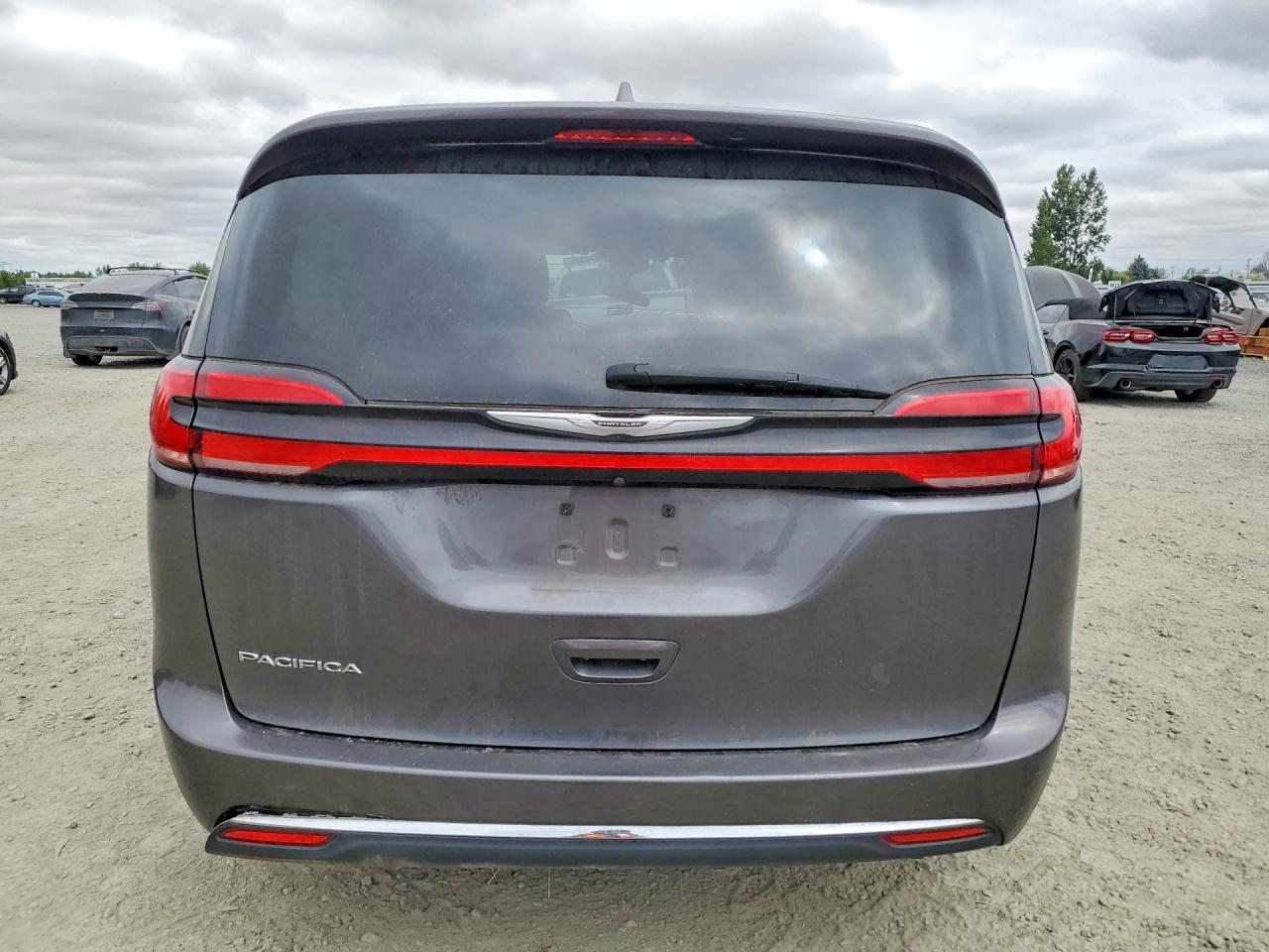 2C4RC1BG3NR195152 · 2022 CHRYSLER PACIFICA · 6/13