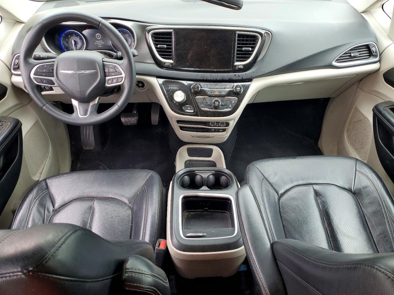 2C4RC1BG3NR195152 · 2022 CHRYSLER PACIFICA · 8/13