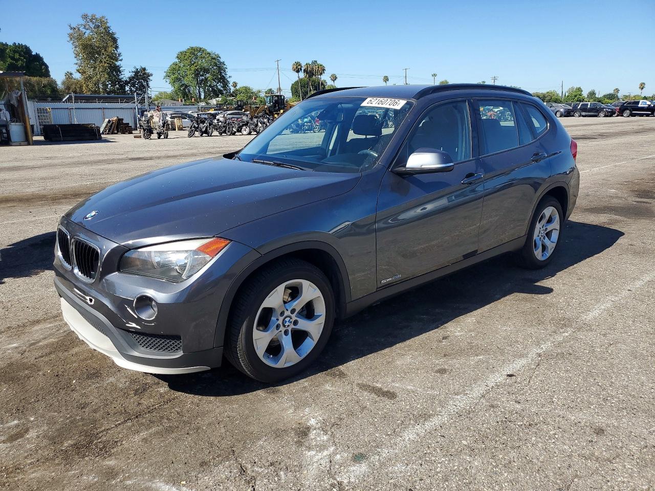 WBAVM1C50FV317017 · 2015 BMW X1