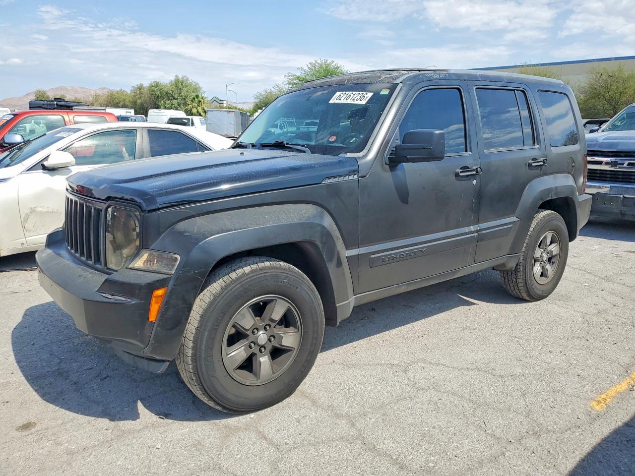 1J8GN28K88W247074 · 2008 JEEP LIBERTY