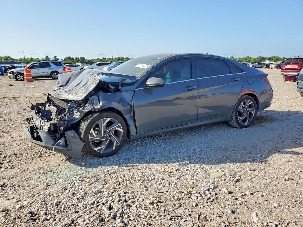 KMHLP4DG2SU038974 · 2025 HYUNDAI ELANTRA