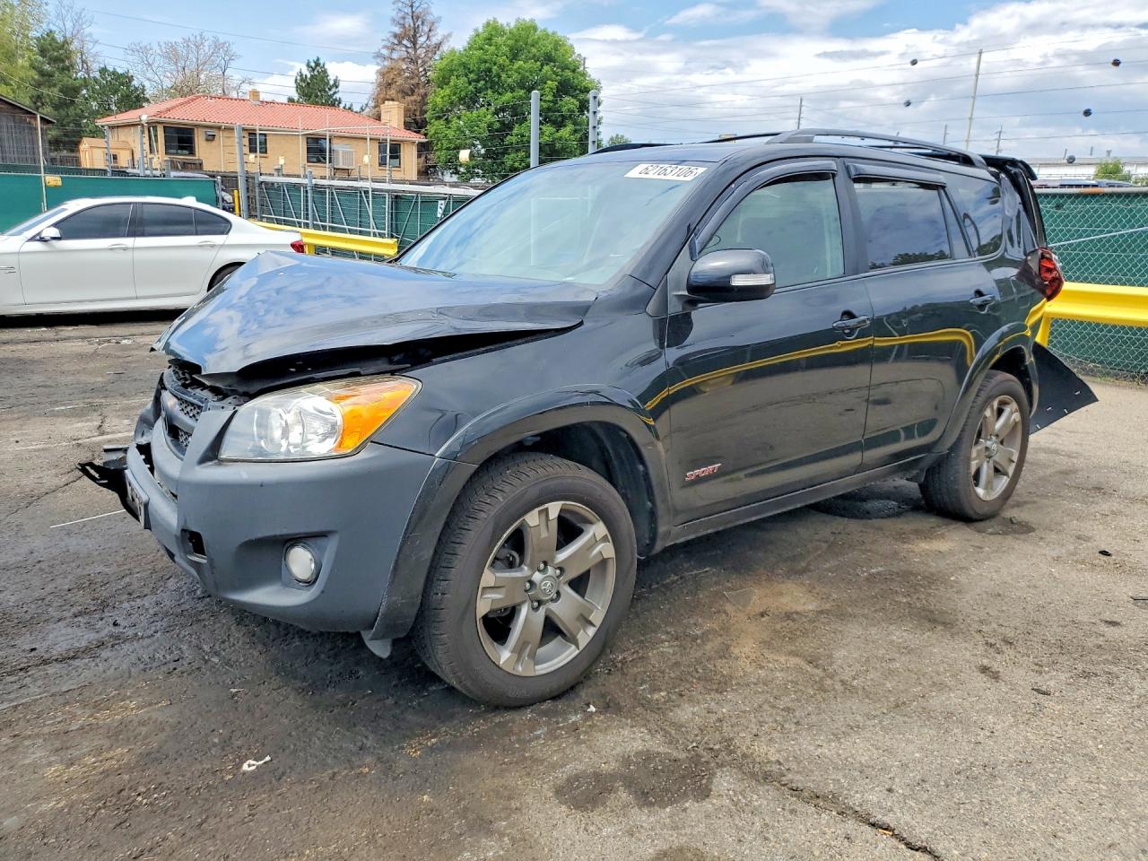 2011 TOYOTA RAV4