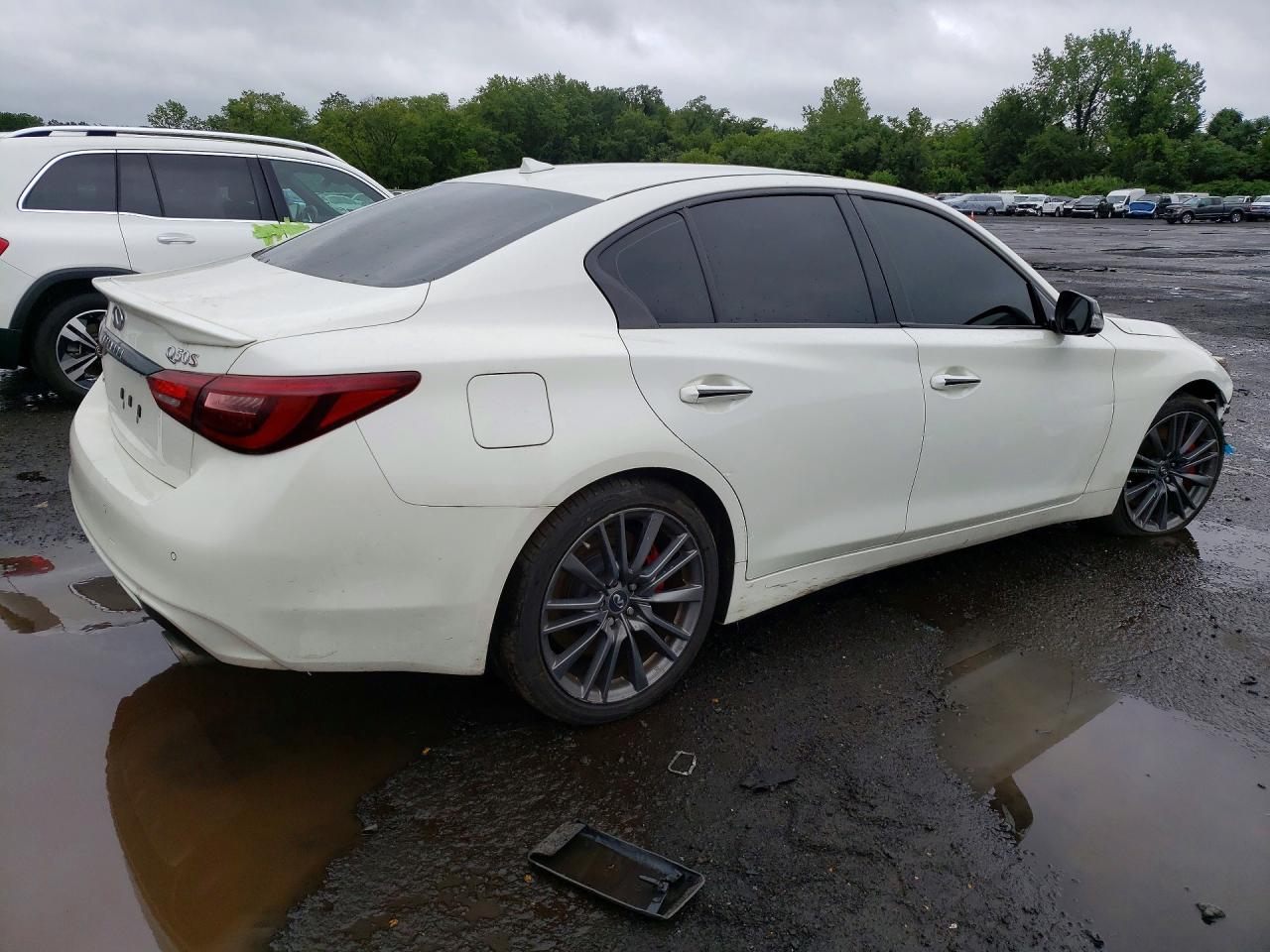 JN1FV7AR5JM480633 · 2018 INFINITI Q50 · 3/13