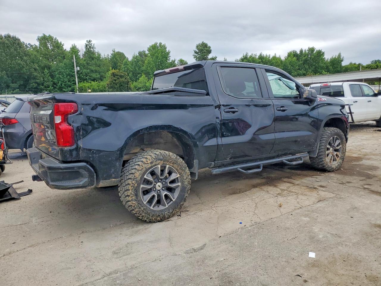 3GCUYEED2MG424445 · 2021 CHEVROLET SILVERADO · 3/12