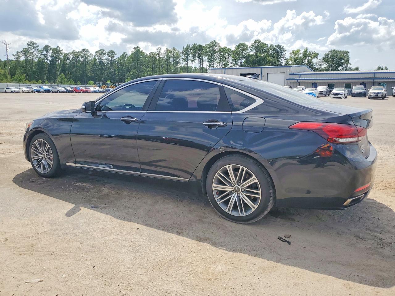 KMHGN4JE0JU249423 · 2018 GENESIS G80 · 2/12