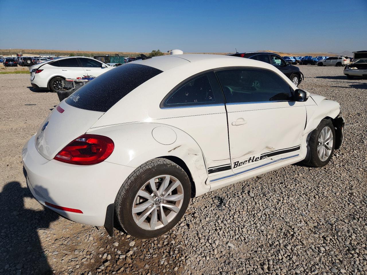 3VWJL7AT6EM615201 · 2014 VOLKSWAGEN BEETLE · 3/12