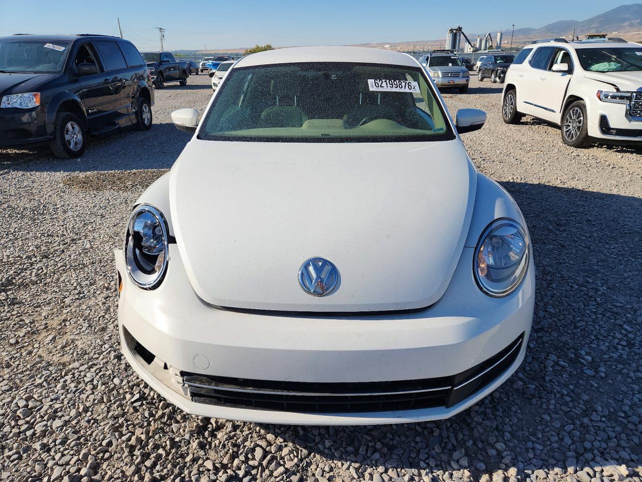 3VWJL7AT6EM615201 · 2014 VOLKSWAGEN BEETLE · 5/12