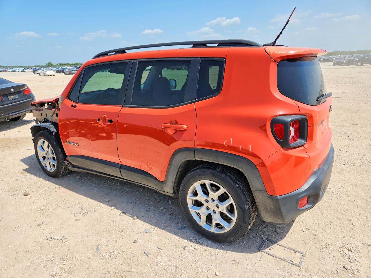 ZACCJABTXFPC25195 · 2015 JEEP RENEGADE · 2/13