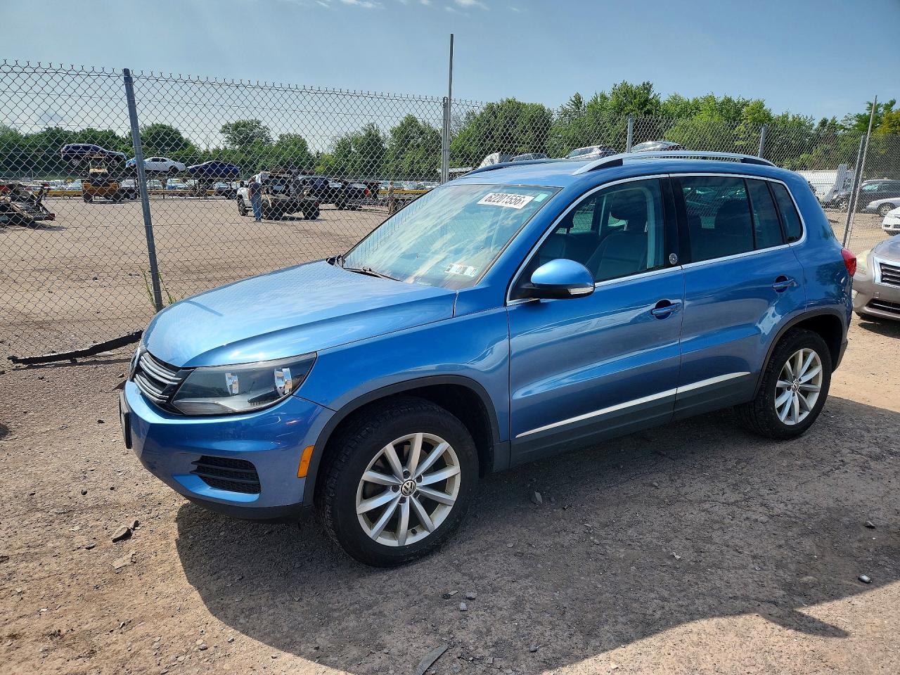 2017 VOLKSWAGEN TIGUAN