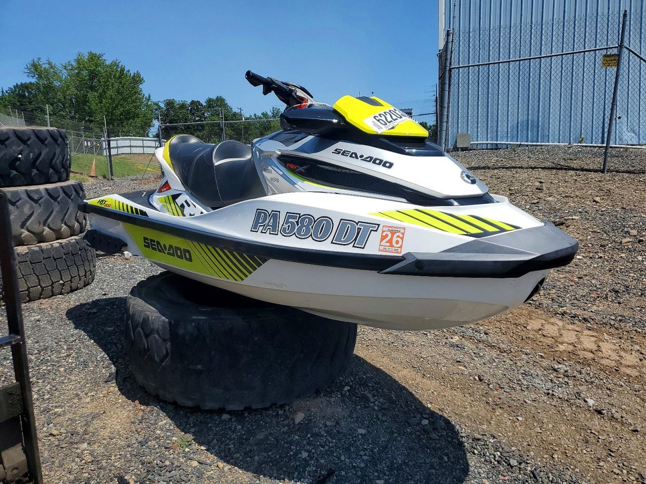 YDV11341B717 · 2017 SEA-DOO RXTX 300