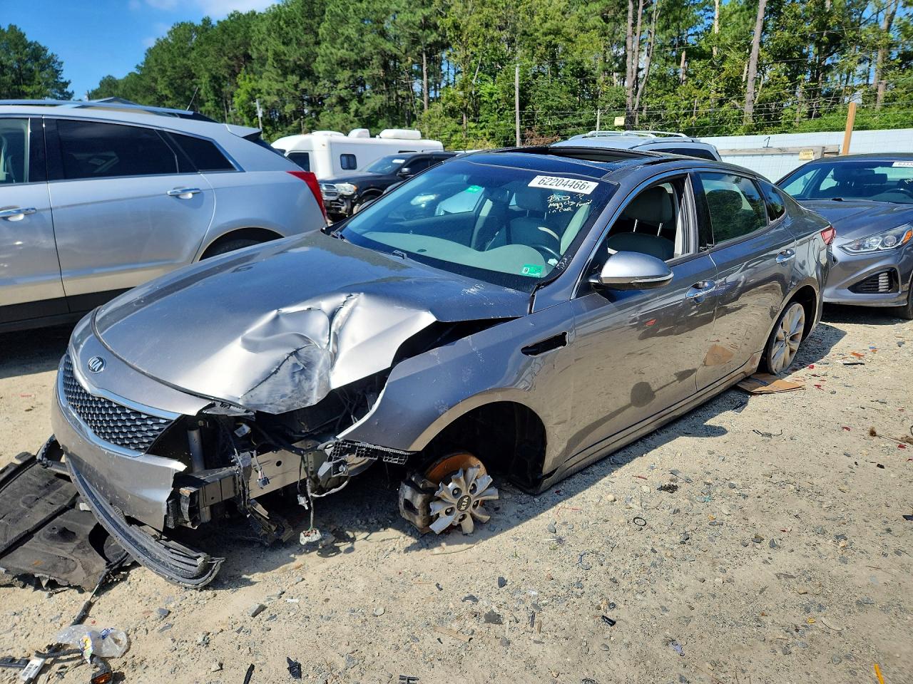5XXGU4L35JG205068 · 2018 KIA OPTIMA