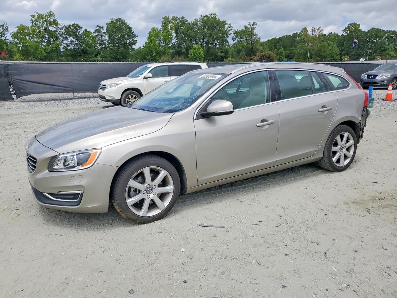 YV140MEM1G1306255 · 2016 VOLVO V60