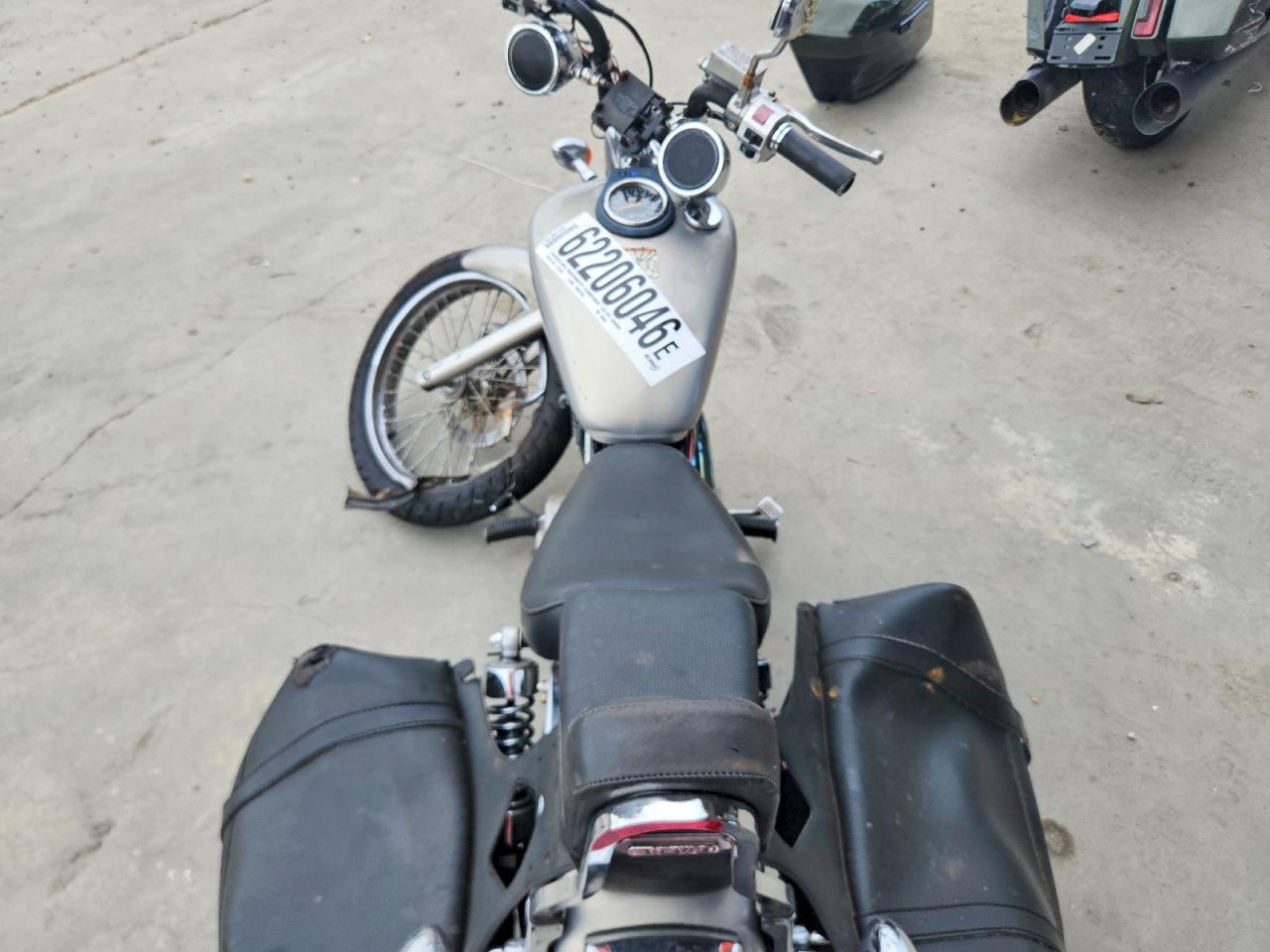 JS1NP41A142100984 · 2004 SUZUKI LS650 · 6/8