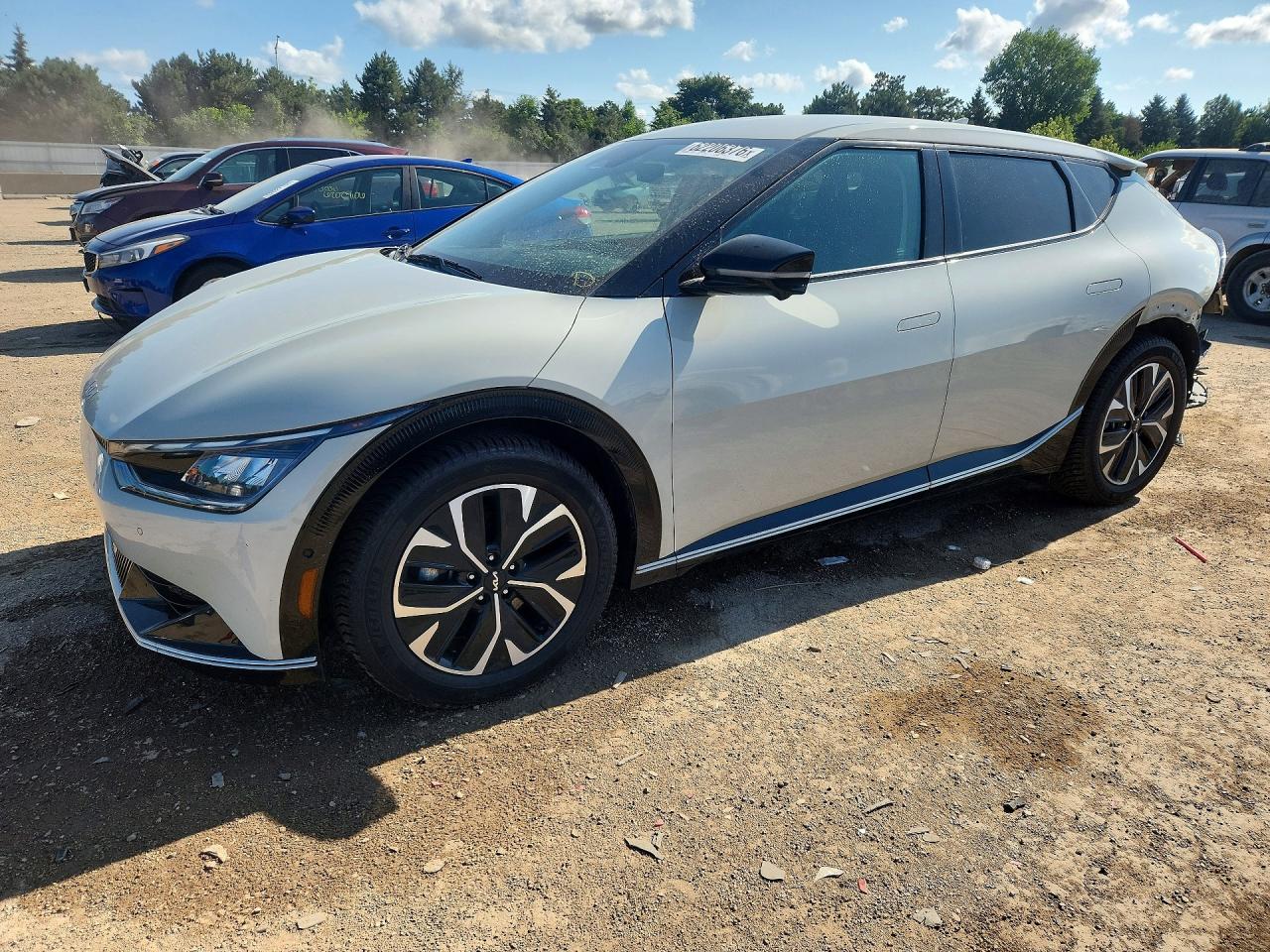 KNDC3DLC5P5106880 · 2023 KIA EV6